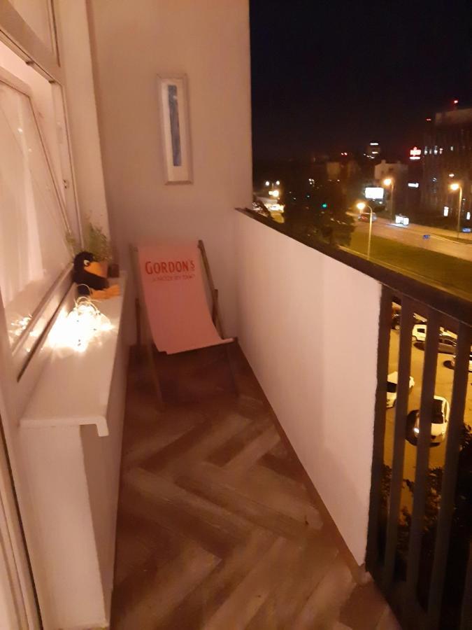 Hollywood Apartament Kosciuszki วูดช์ ภายนอก รูปภาพ