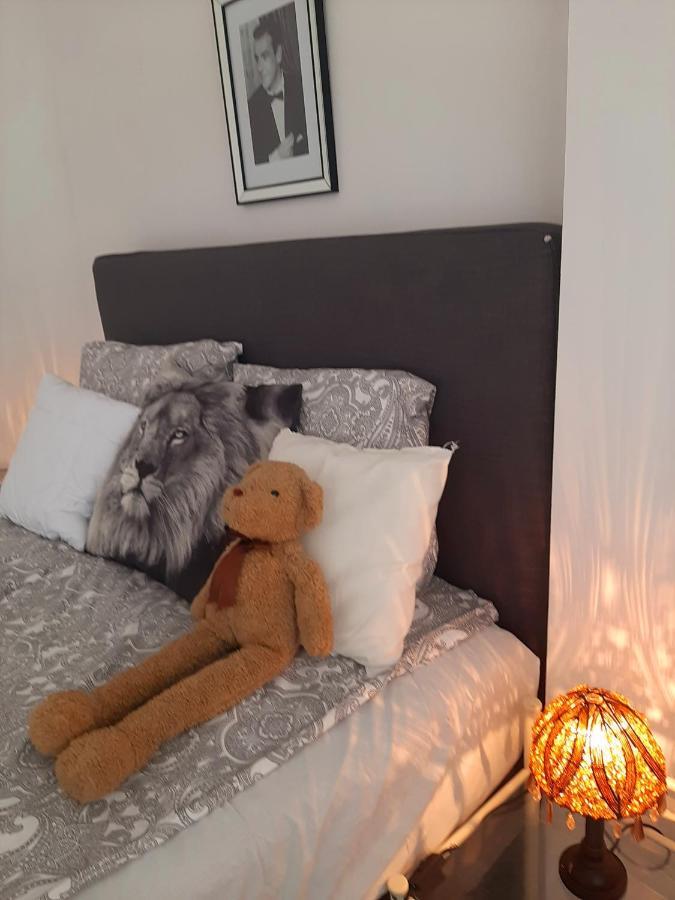 Hollywood Apartament Kosciuszki วูดช์ ภายนอก รูปภาพ